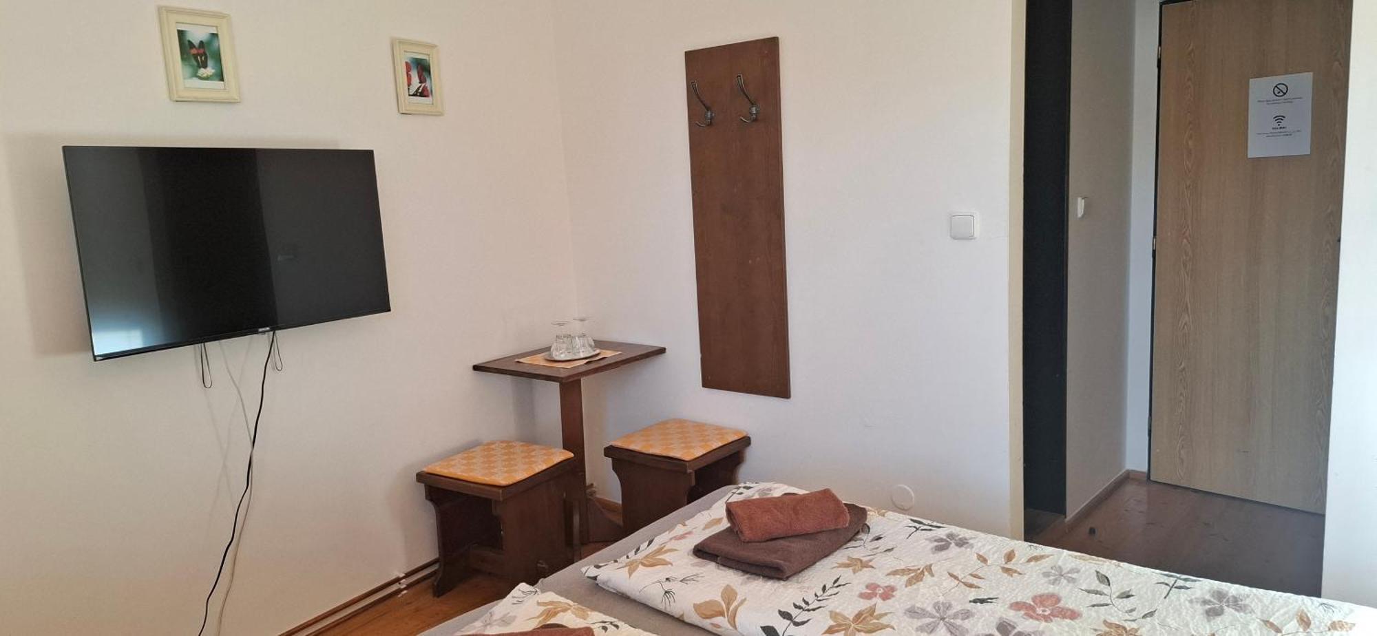 Penzion A Vinoteka Hrozen Kroměříž Dış mekan fotoğraf