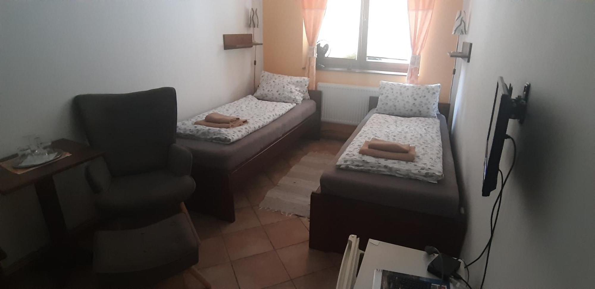 Penzion A Vinoteka Hrozen Kroměříž Dış mekan fotoğraf